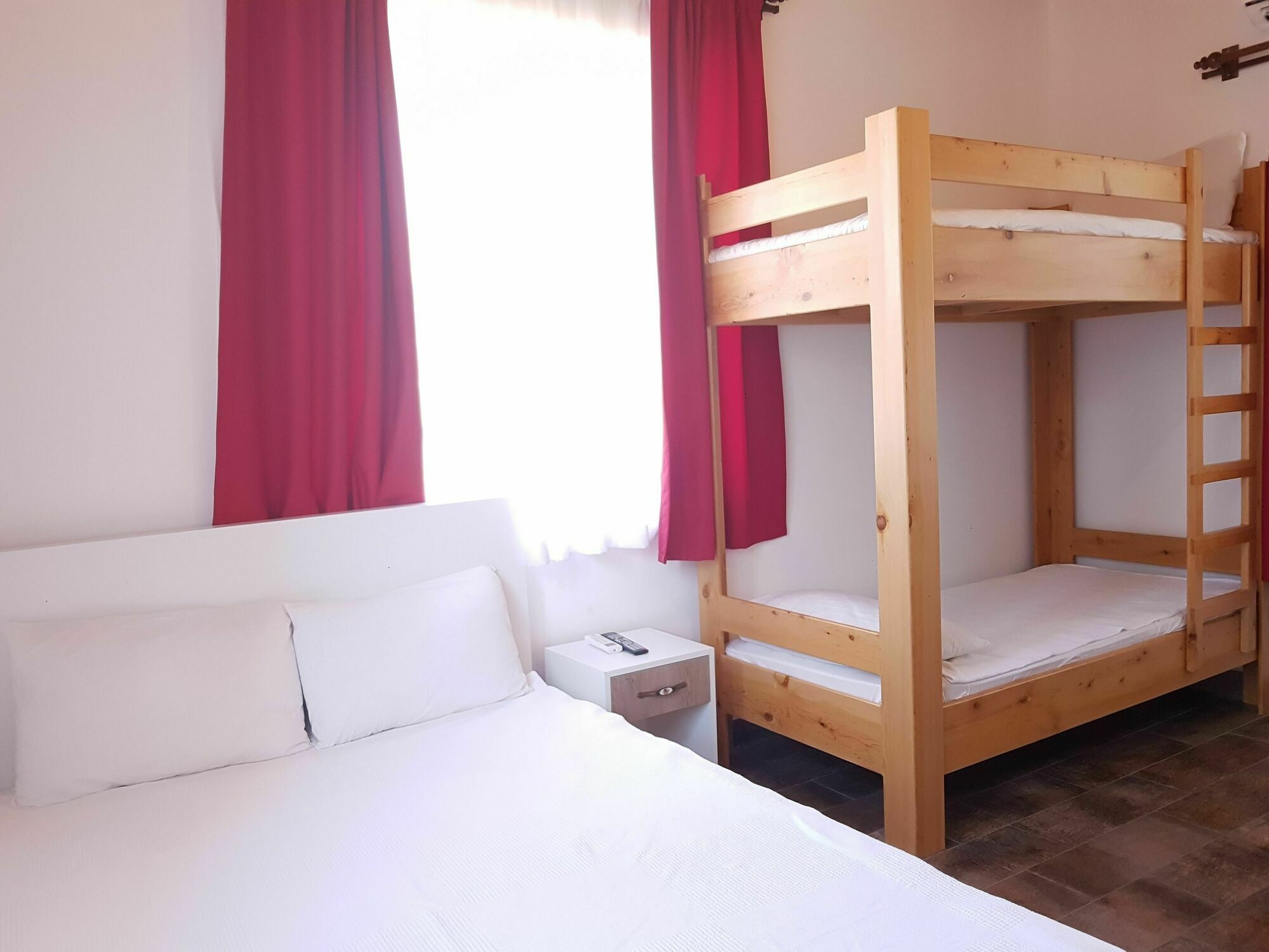 אנטליה Umet Apart Hotel מראה חיצוני תמונה